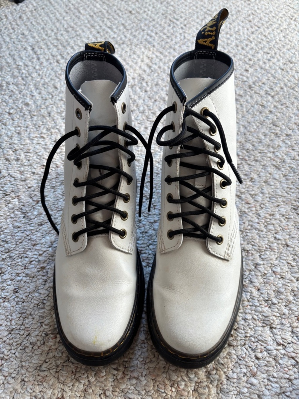 Doc Martens • White high top boots W8